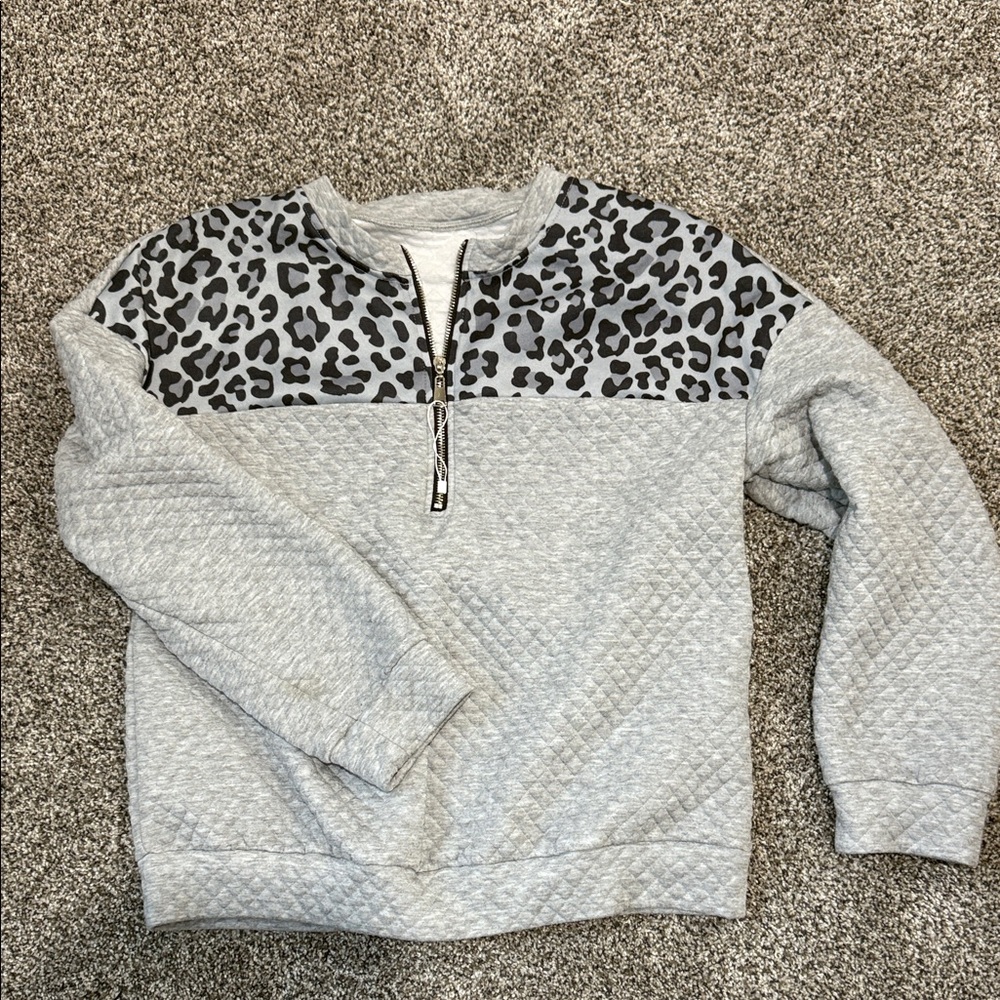 Gray Leopard Print Women's Sweater
